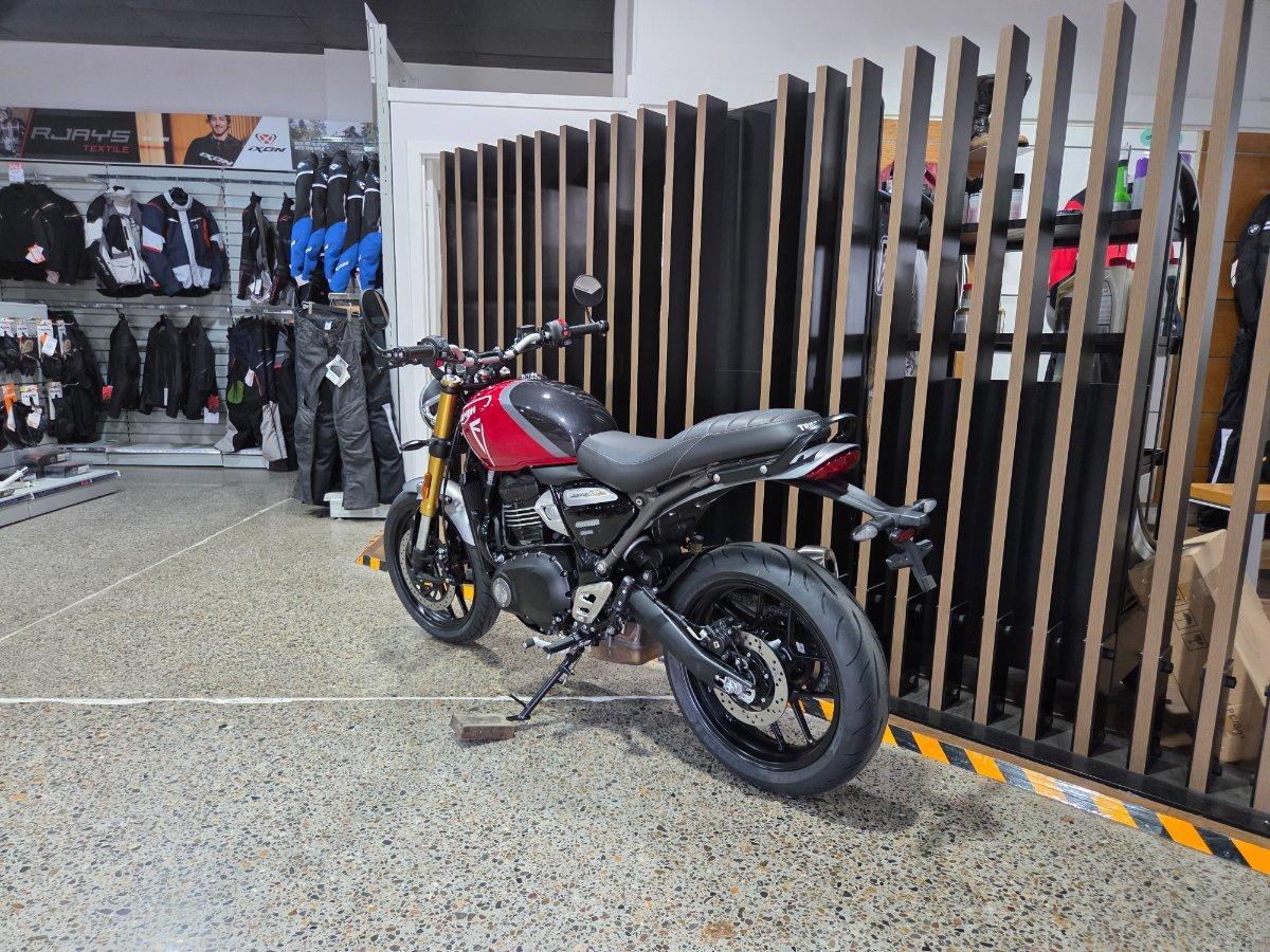 2026 TRIUMPH SPEED 400 ROAD
