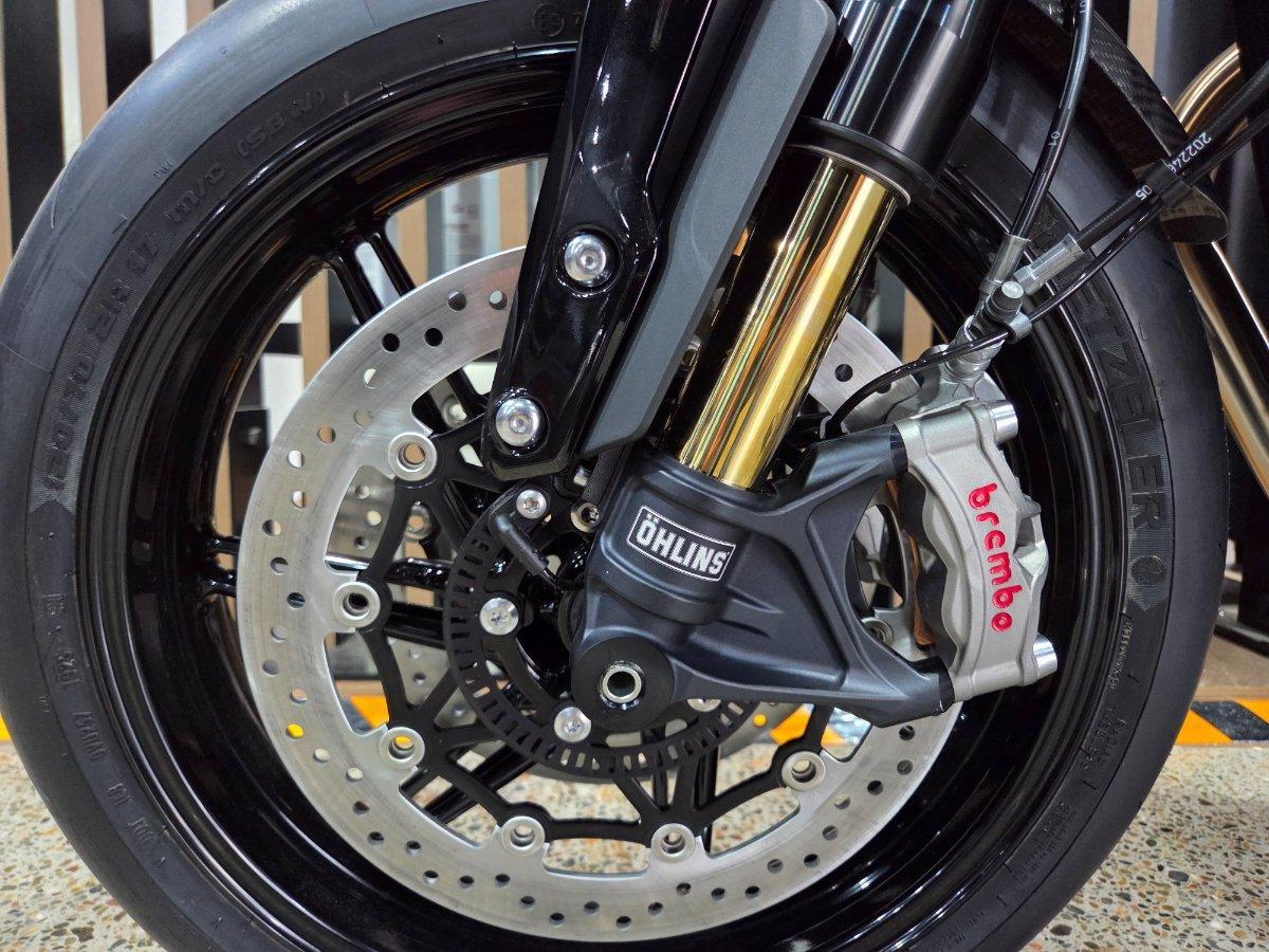 2026 TRIUMPH SPEED TWIN 1200 TFC ROAD