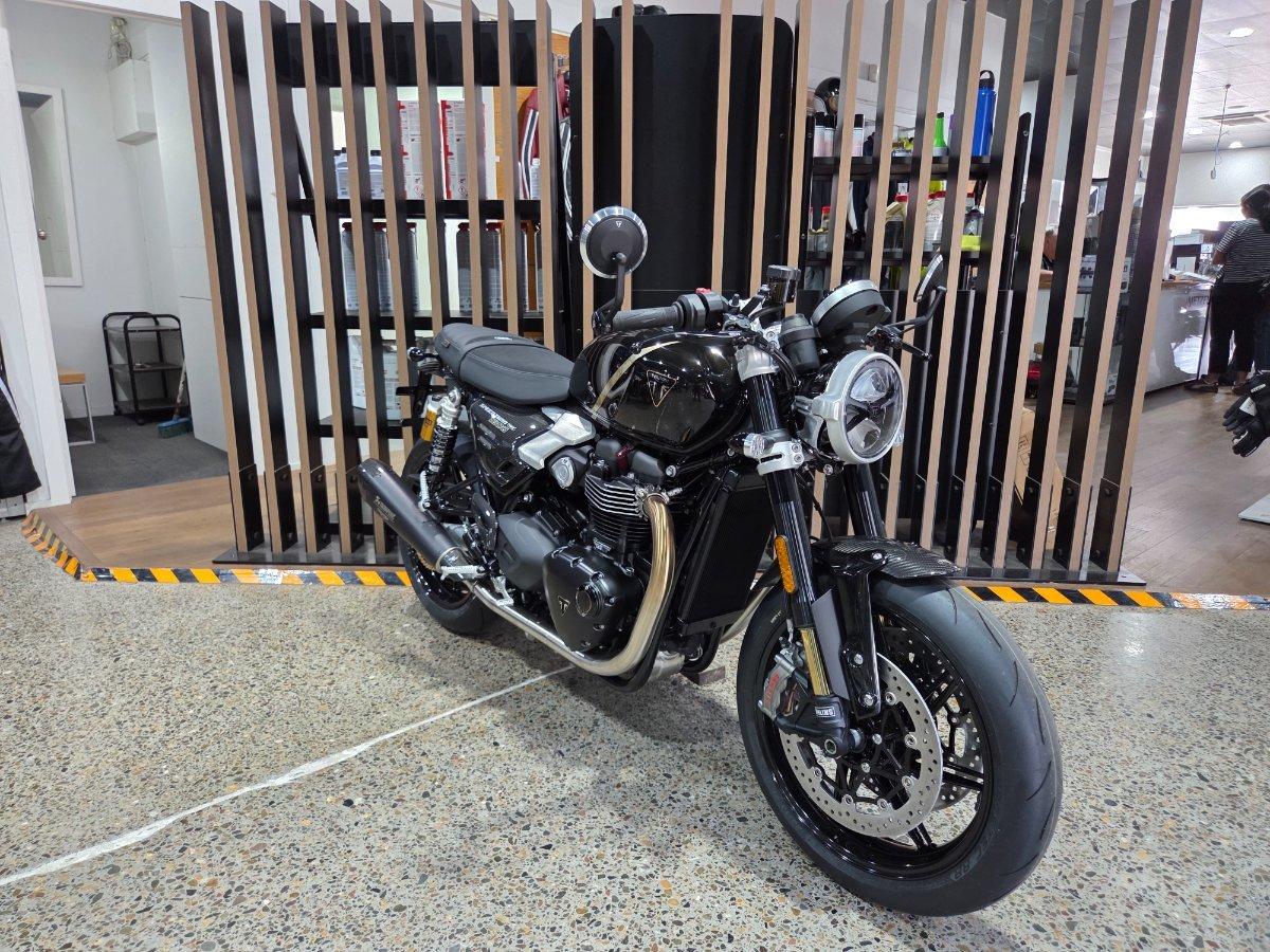 2026 TRIUMPH SPEED TWIN 1200 TFC ROAD