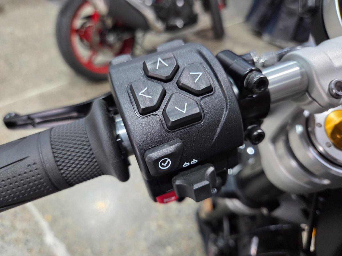 2026 TRIUMPH SPEED TWIN 1200 TFC ROAD