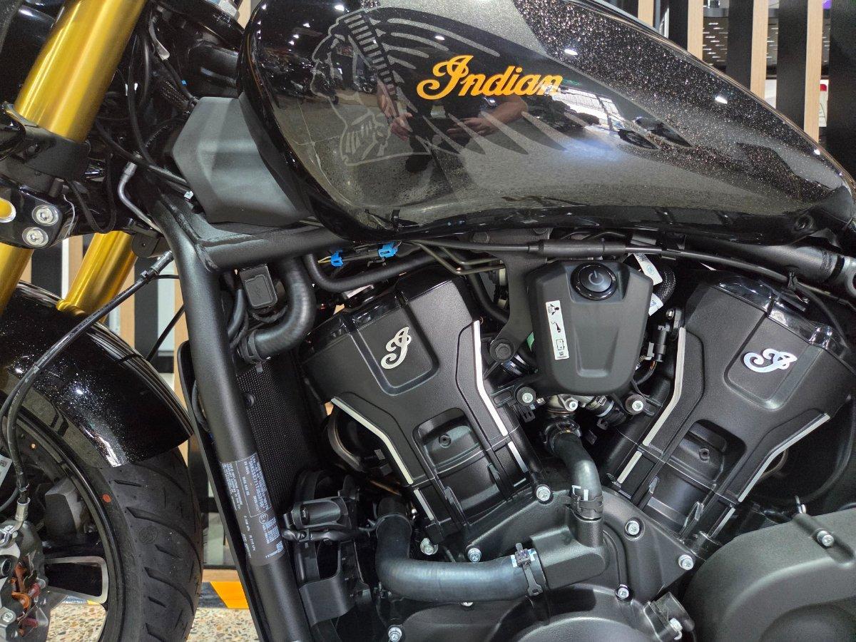 2026 INDIAN SCOUT 101 LIMITED CRUISER