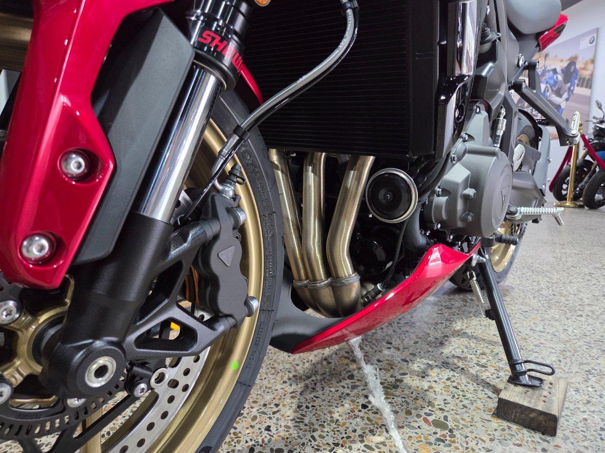 2026 TRIUMPH TRIDENT 800 ROAD