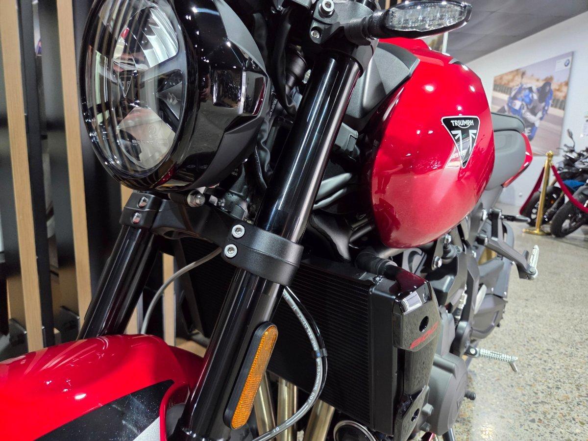 2026 TRIUMPH TRIDENT 800 ROAD