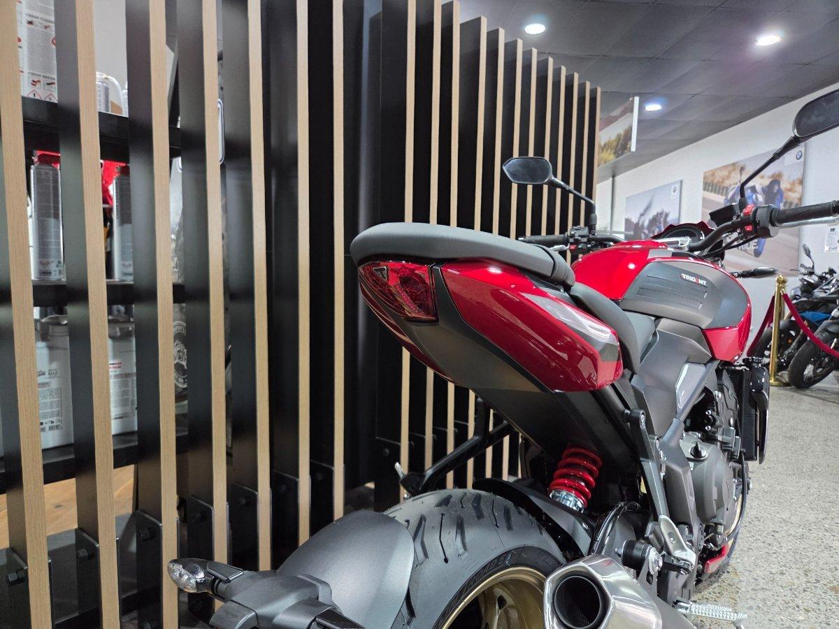 2026 TRIUMPH TRIDENT 800 ROAD