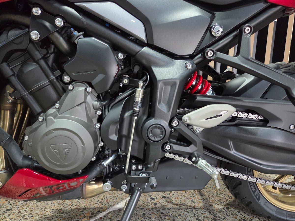 2026 TRIUMPH TRIDENT 800 ROAD