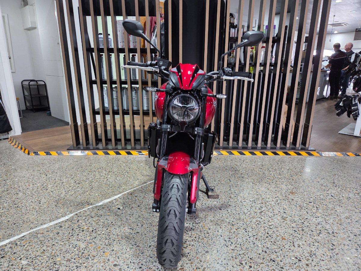 2026 TRIUMPH TRIDENT 800 ROAD