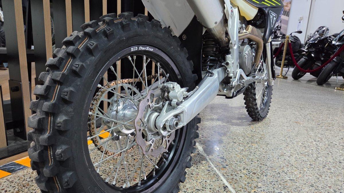 2025 TRIUMPH TF 250-E ENDURO