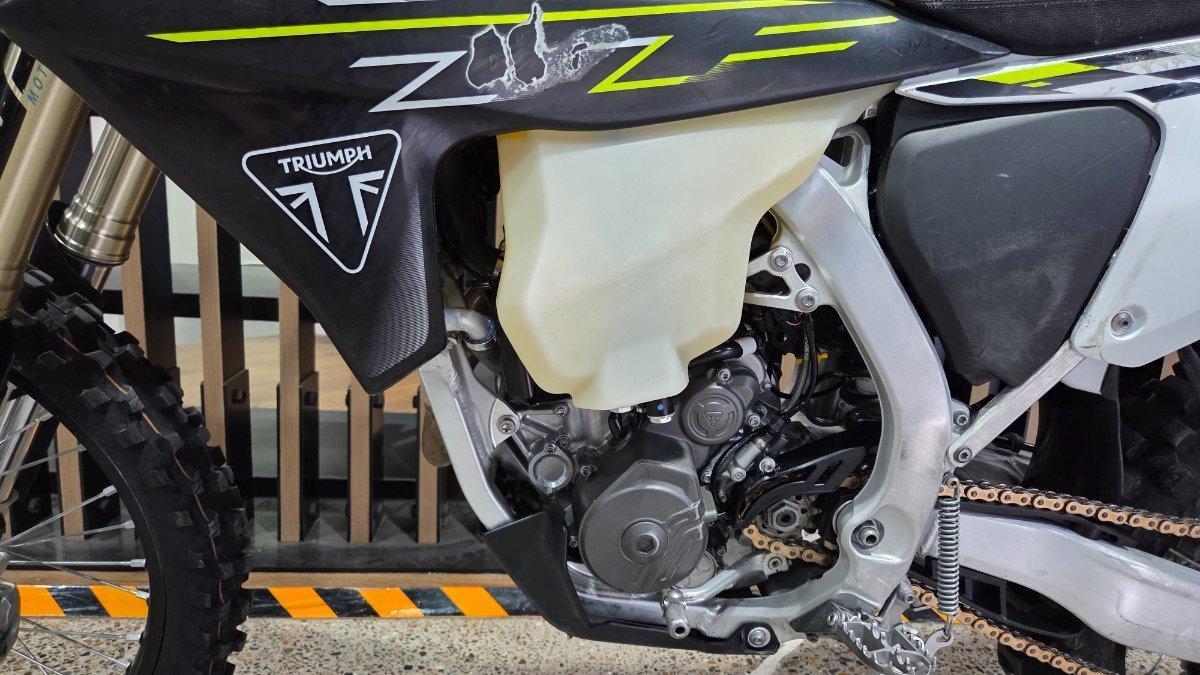 2025 TRIUMPH TF 250-E ENDURO