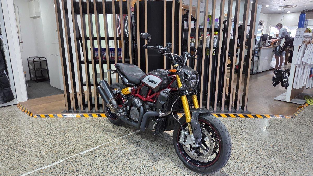 2022 INDIAN FTR R 1200 CARBON ROAD