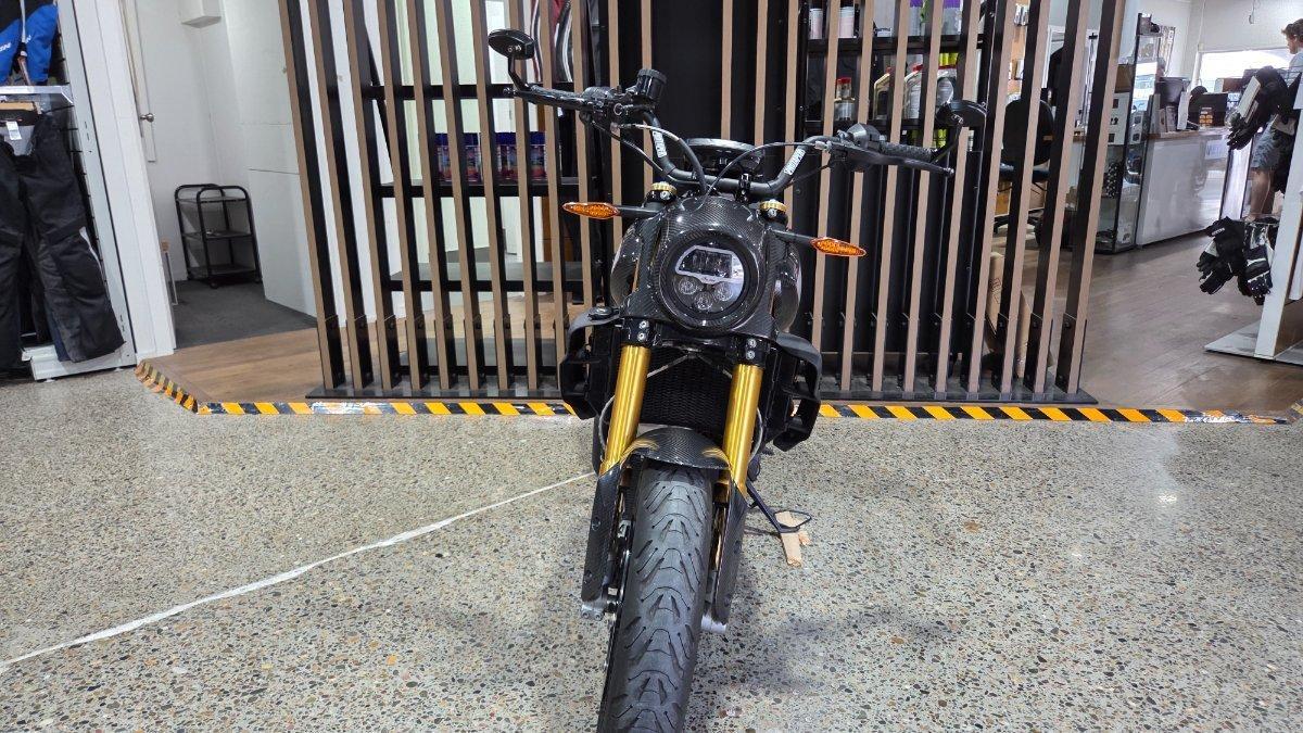 2022 INDIAN FTR R 1200 CARBON ROAD