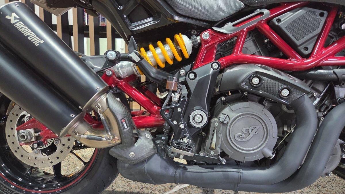 2022 INDIAN FTR R 1200 CARBON ROAD