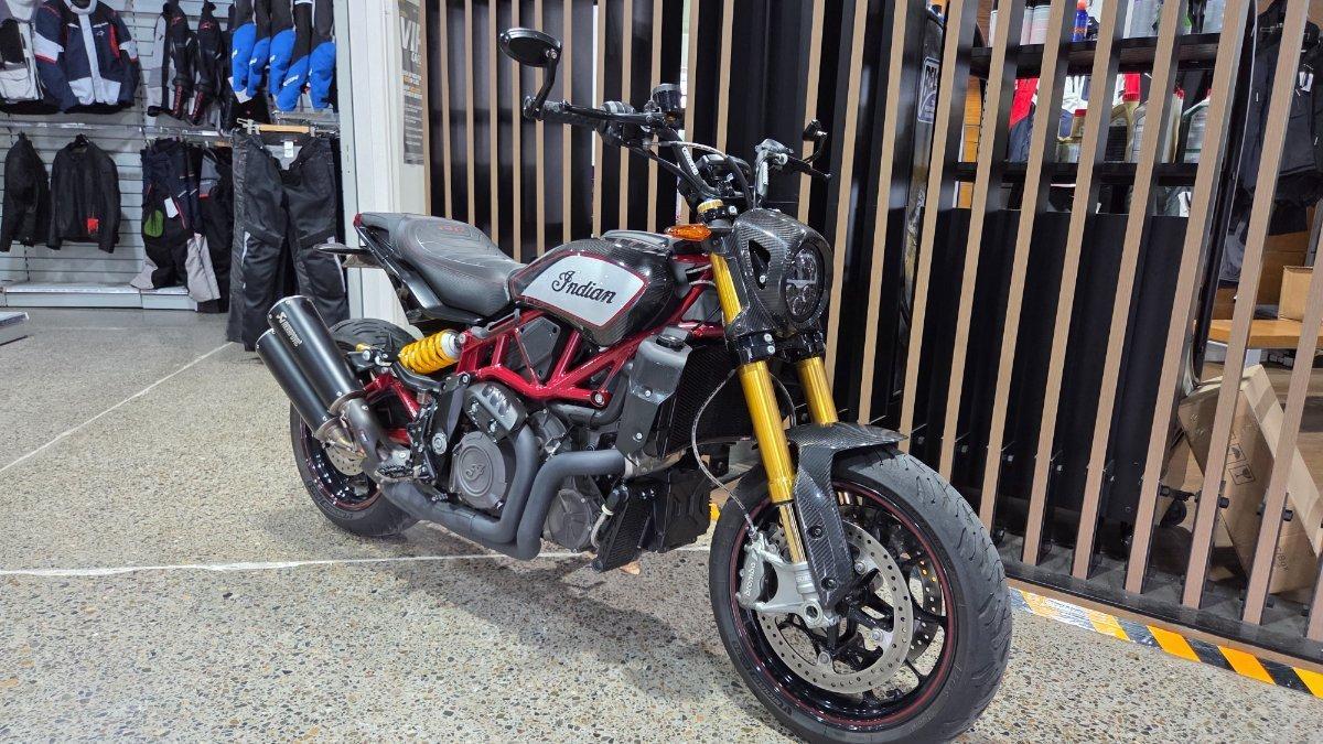2022 INDIAN FTR R 1200 CARBON ROAD