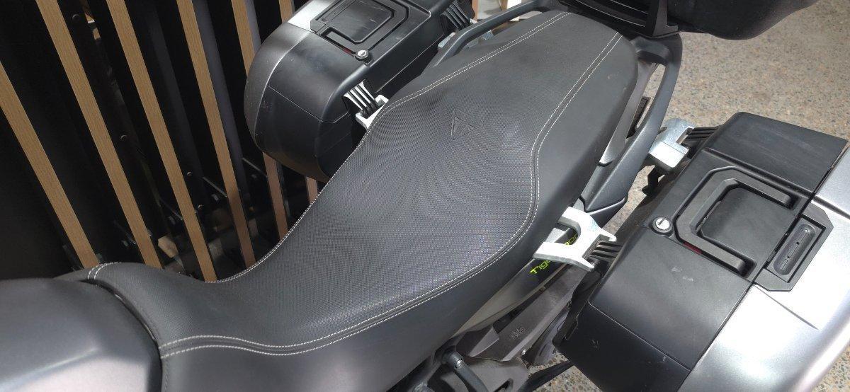 2019 TRIUMPH TIGER SPORT 1050 DUAL SPORTS