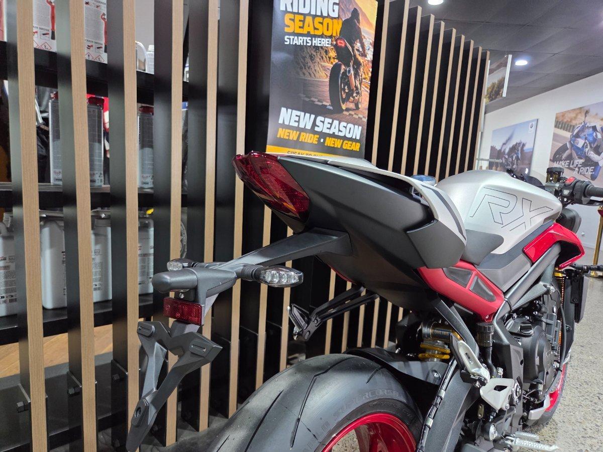 2026 TRIUMPH STREET TRIPLE 765 RX SPORTS
