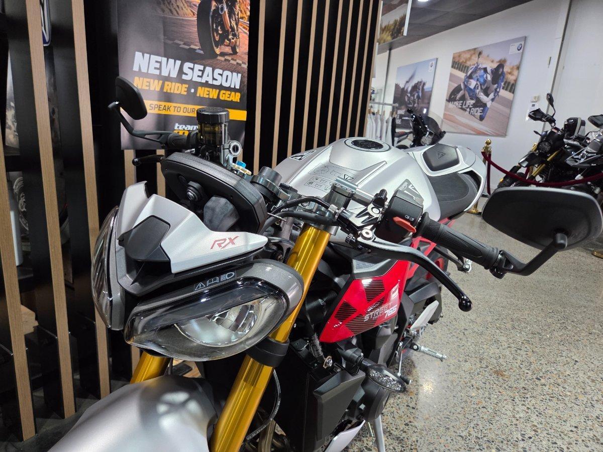 2026 TRIUMPH STREET TRIPLE 765 RX SPORTS