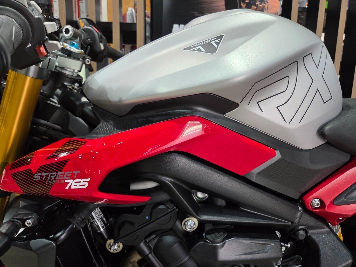 2026 TRIUMPH STREET TRIPLE 765 RX SPORTS