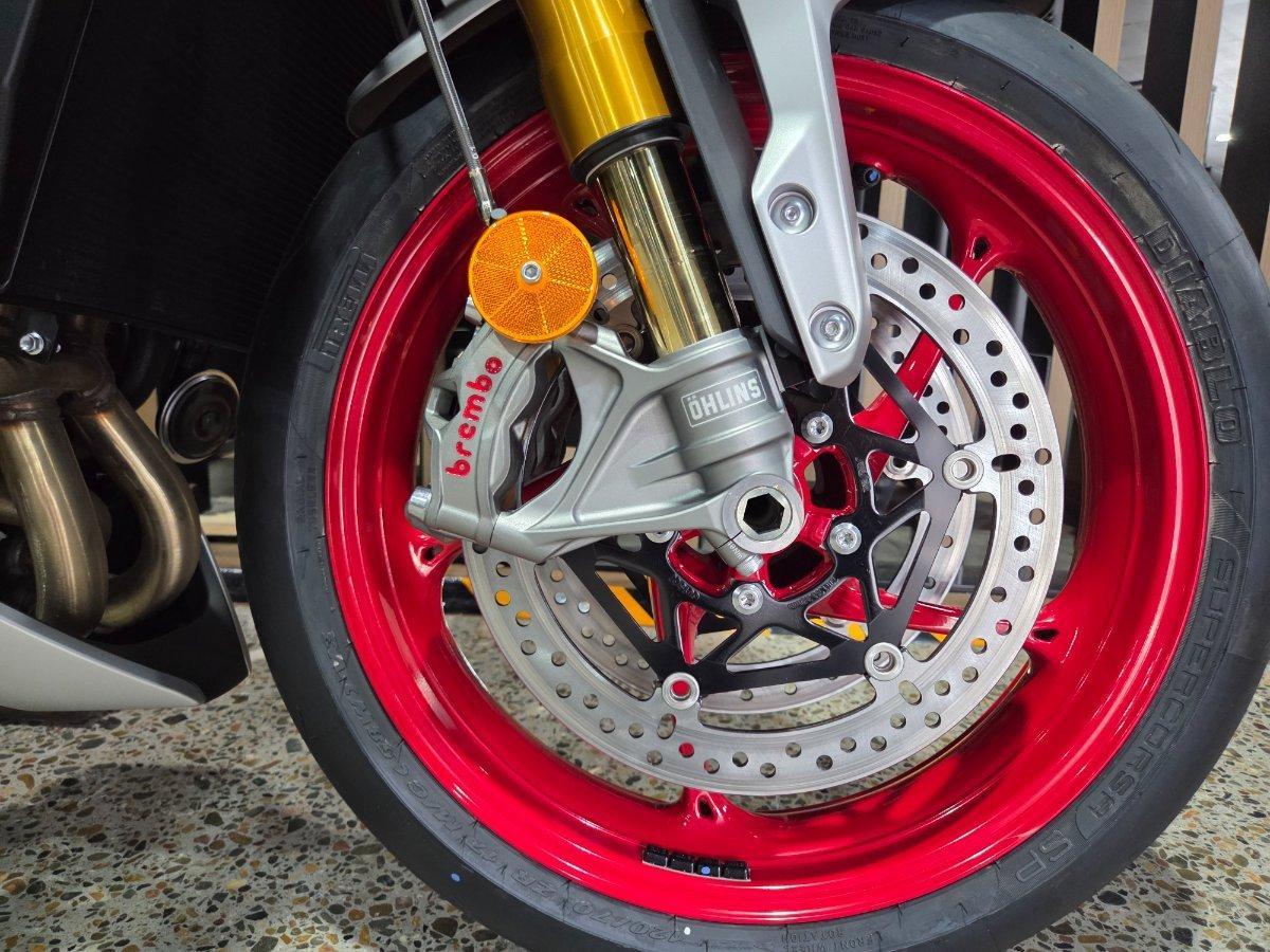 2026 TRIUMPH STREET TRIPLE 765 RX SPORTS