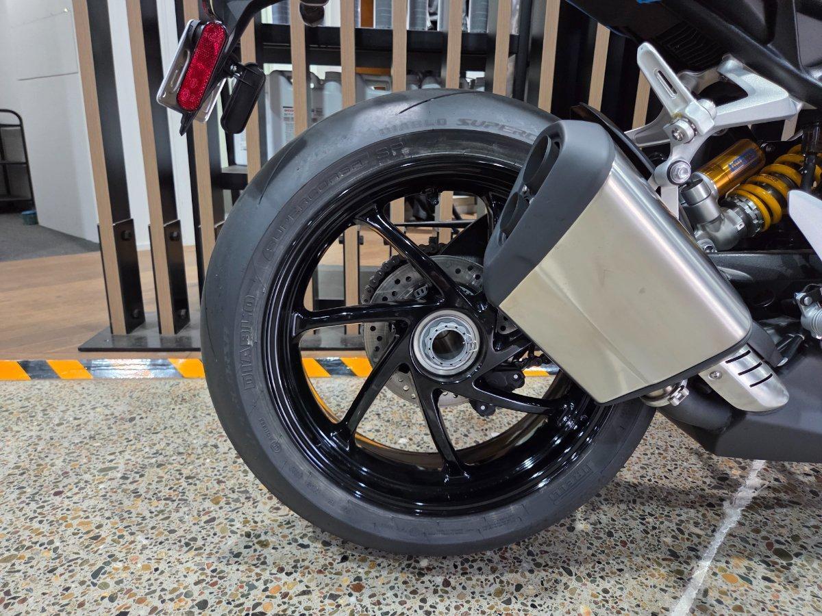 2026 TRIUMPH SPEED TRIPLE 1200 RS ROAD