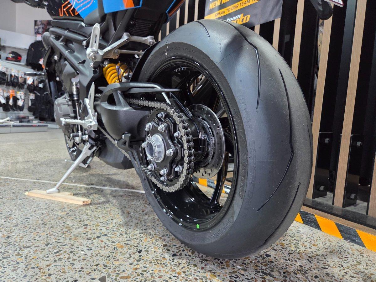 2026 TRIUMPH SPEED TRIPLE 1200 RS ROAD