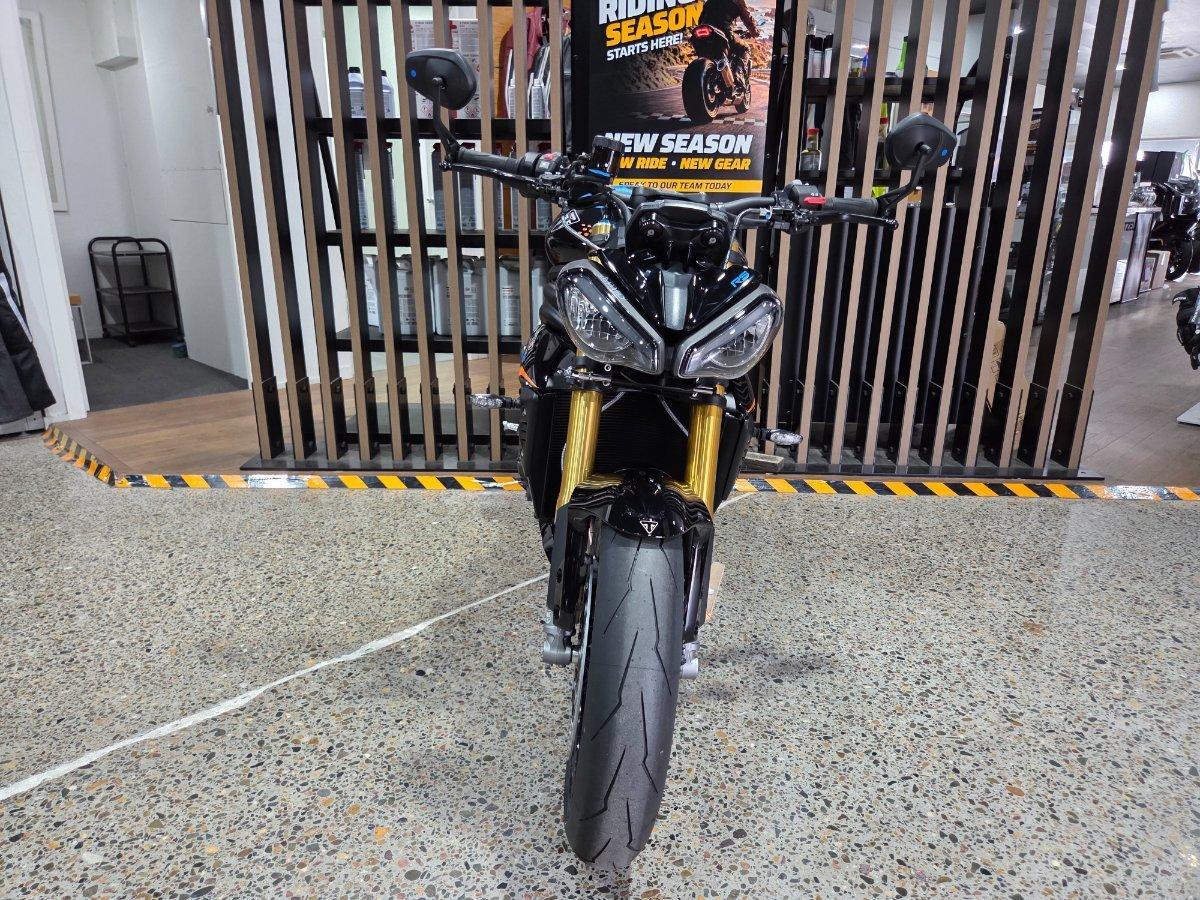 2026 TRIUMPH SPEED TRIPLE 1200 RS ROAD