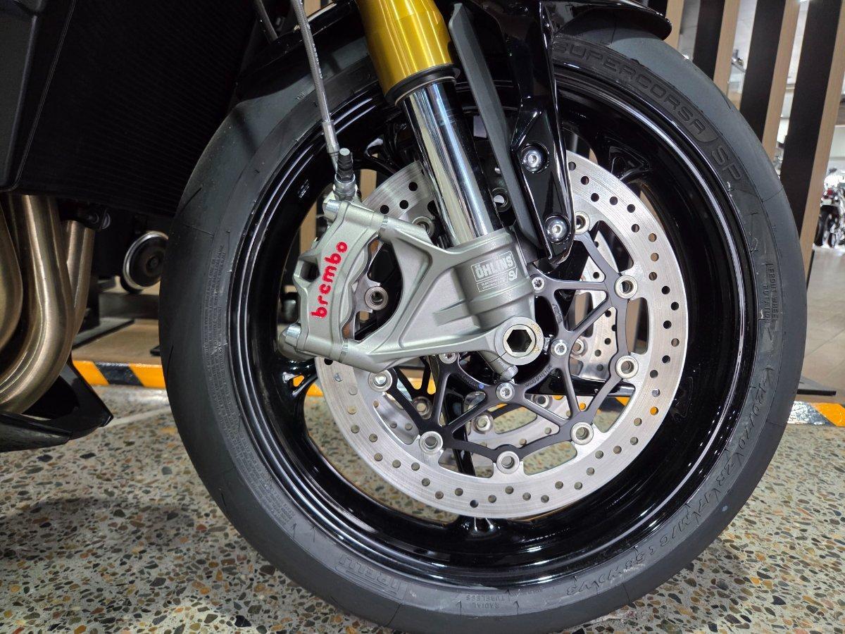 2026 TRIUMPH SPEED TRIPLE 1200 RS ROAD