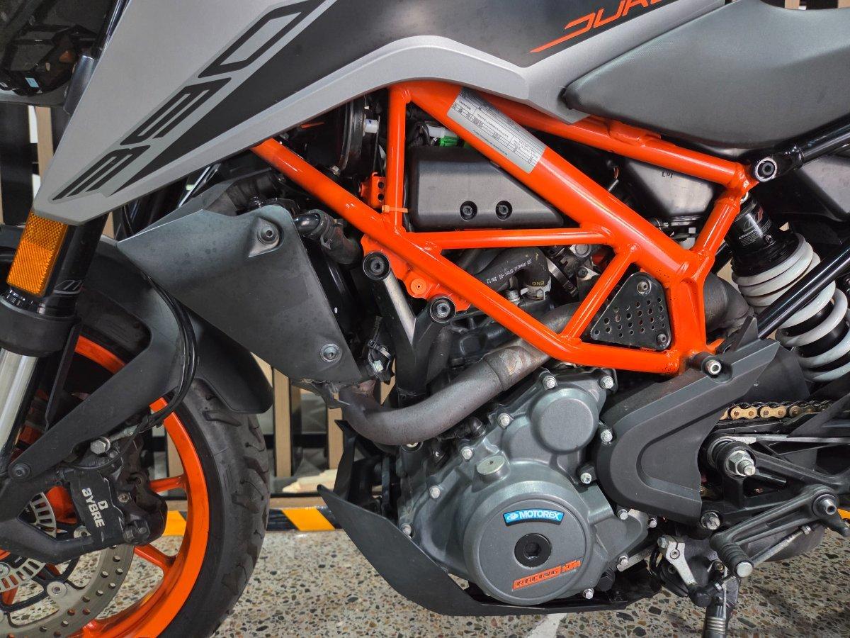 2022 KTM 390 DUKE ROAD