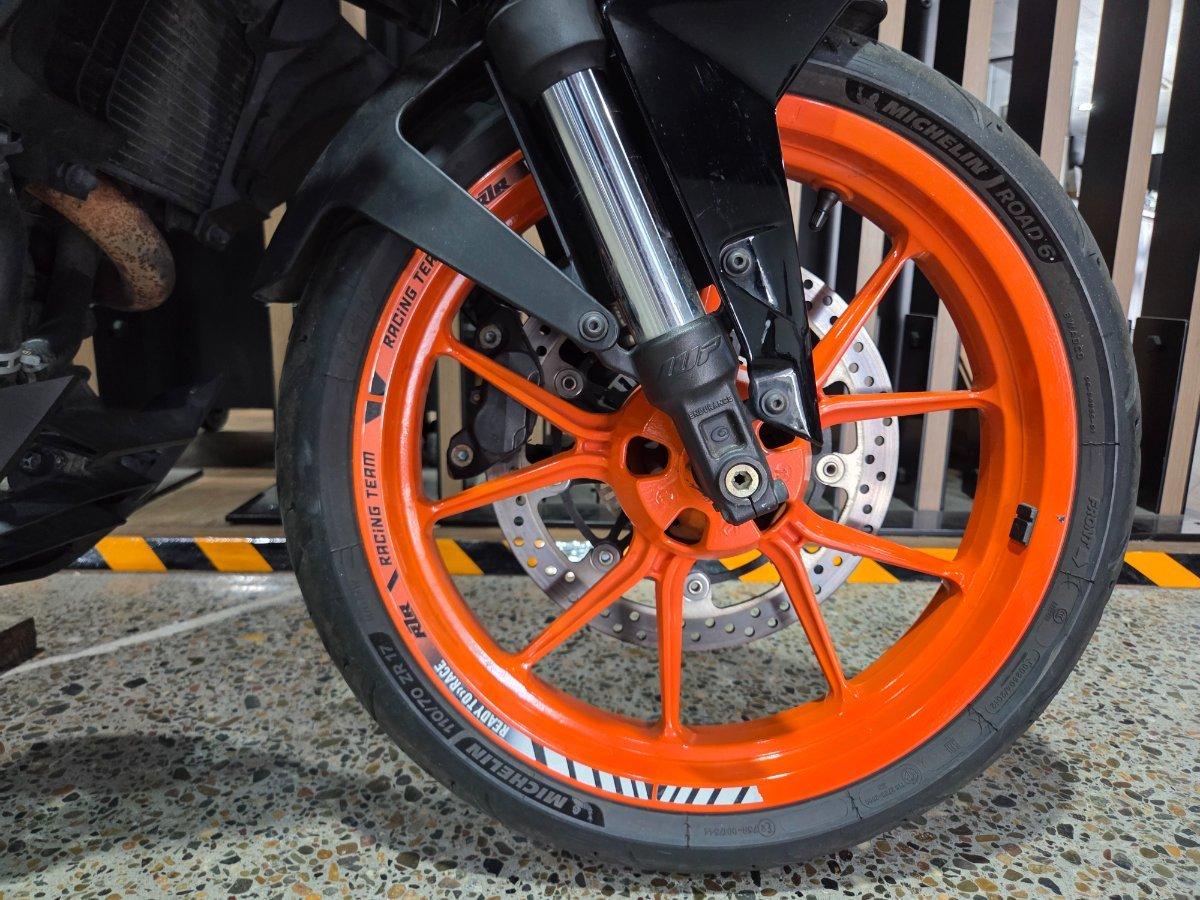 2022 KTM 390 DUKE ROAD