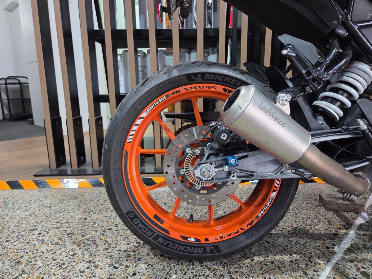 2022 KTM 390 DUKE ROAD