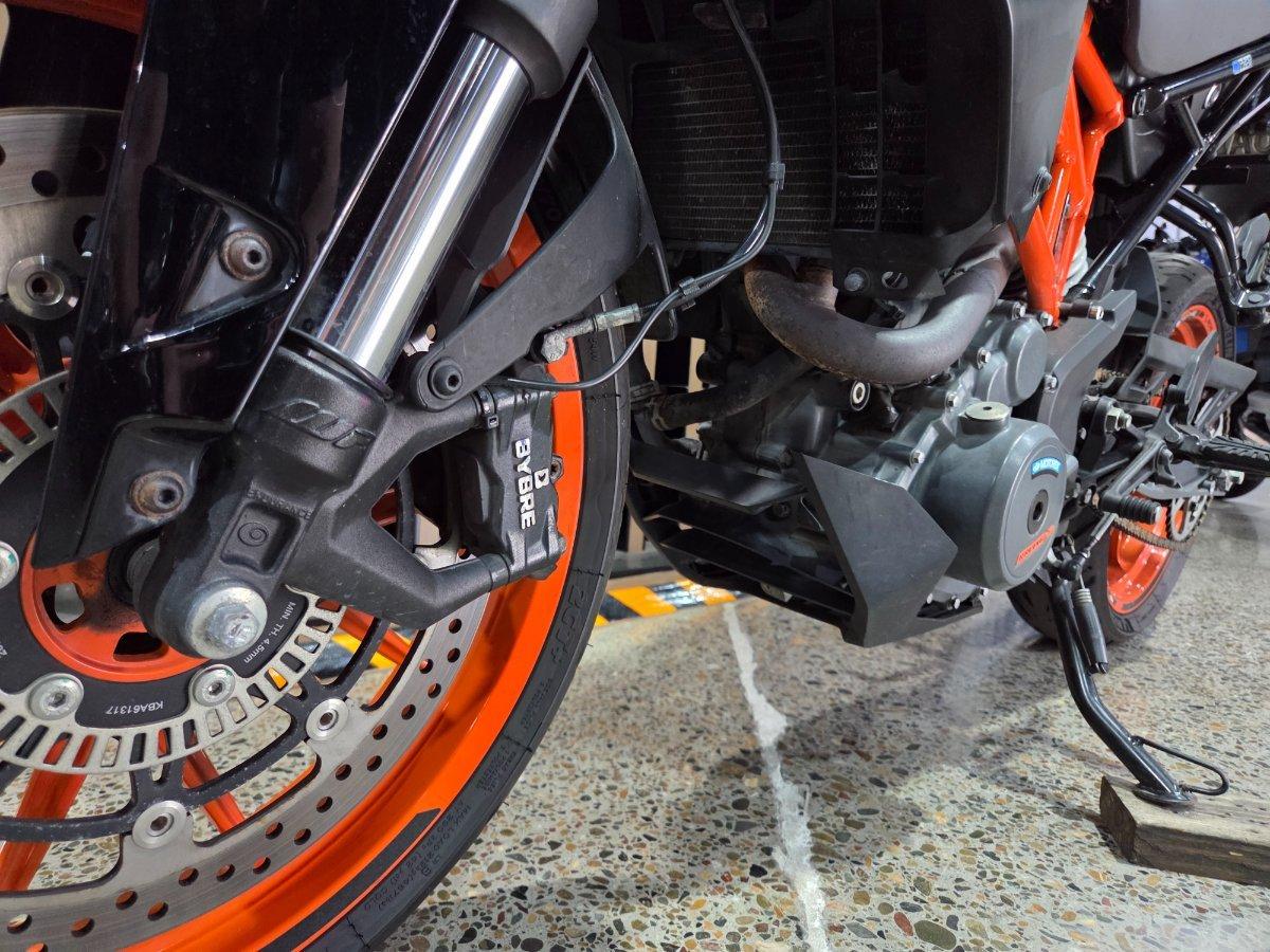 2022 KTM 390 DUKE ROAD