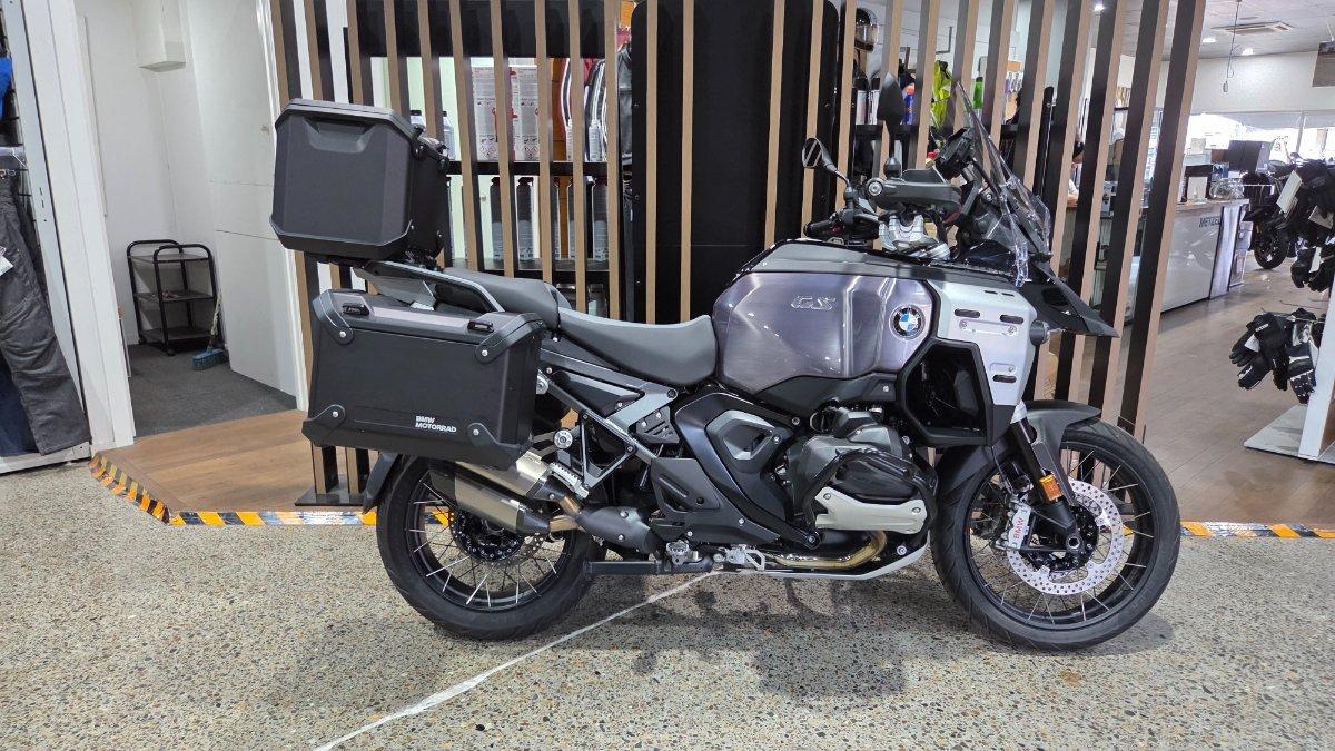 2025 BMW R 1300 GS ADVENTURE TRIPLE BLK DUAL SPORTS