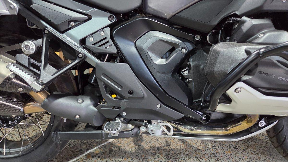 2025 BMW R 1300 GS ADVENTURE TRIPLE BLK DUAL SPORTS
