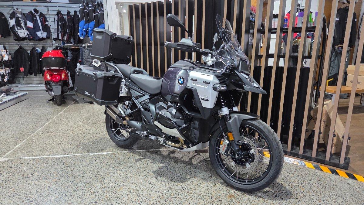 2025 BMW R 1300 GS ADVENTURE TRIPLE BLK DUAL SPORTS