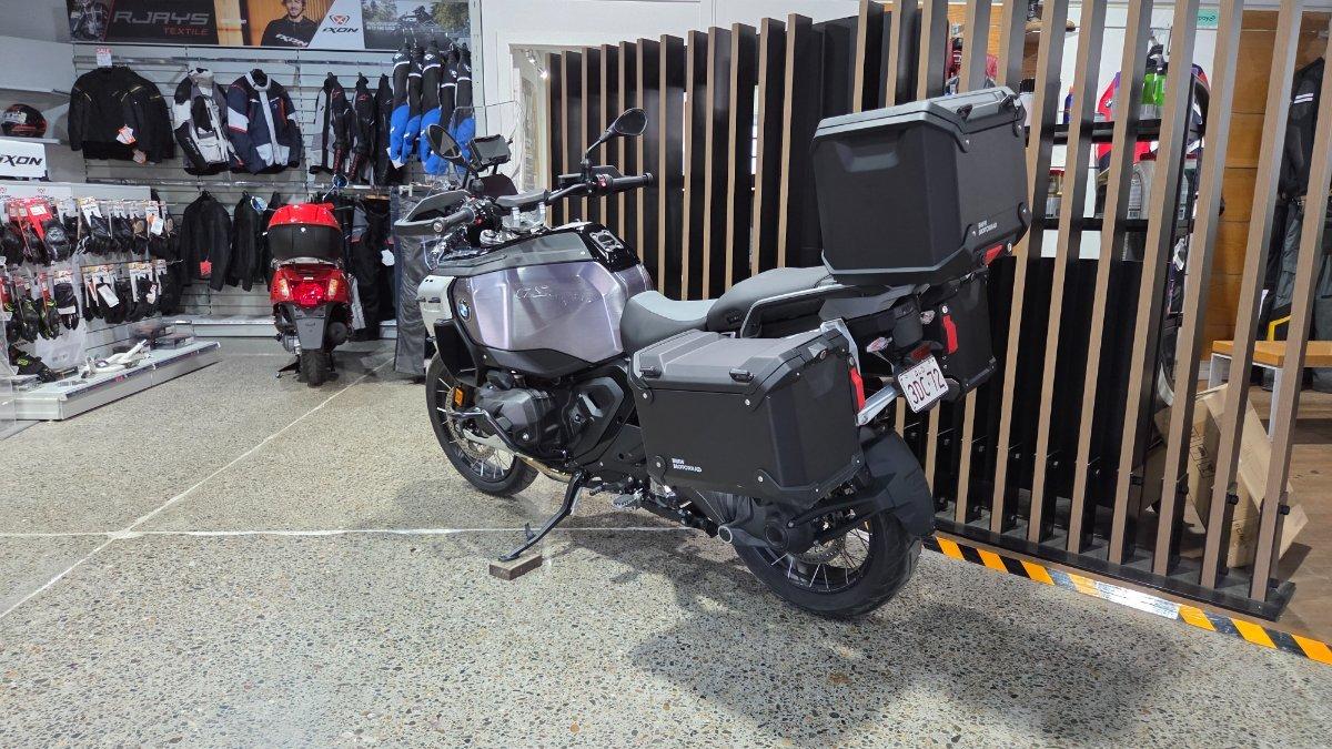2025 BMW R 1300 GS ADVENTURE TRIPLE BLK DUAL SPORTS