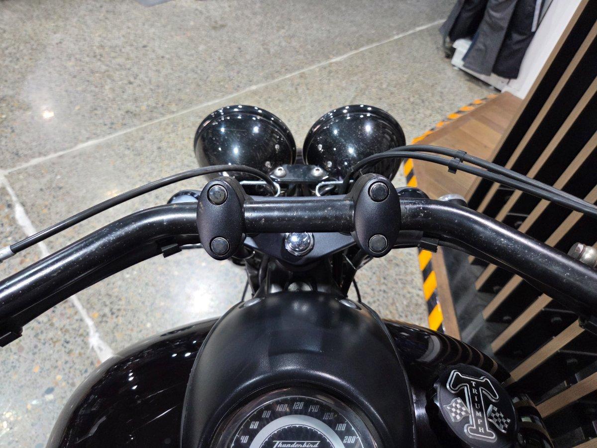2011 TRIUMPH THUNDERBIRD (ABS) CRUISER
