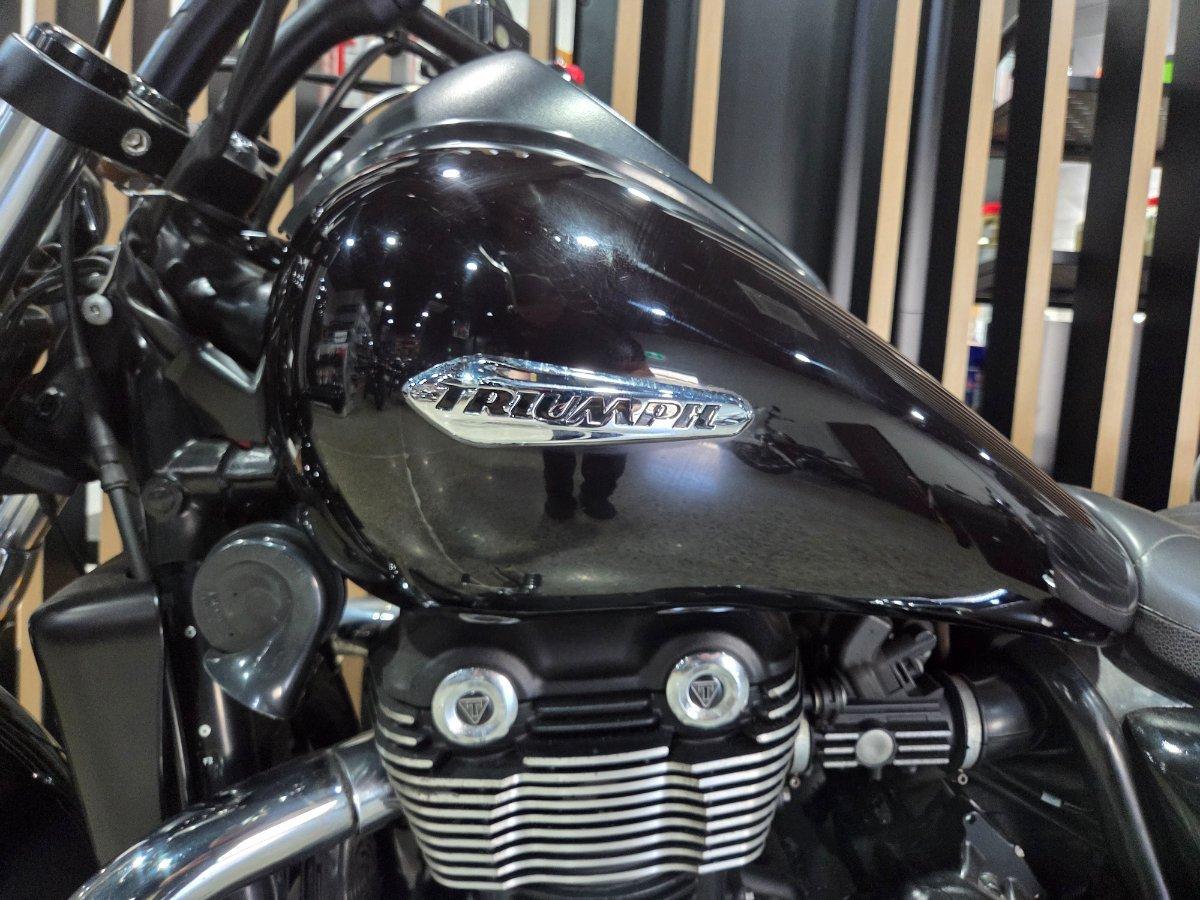 2011 TRIUMPH THUNDERBIRD (ABS) CRUISER