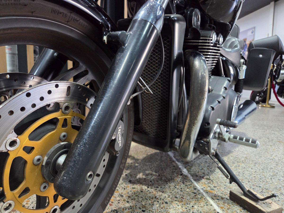 2011 TRIUMPH THUNDERBIRD (ABS) CRUISER