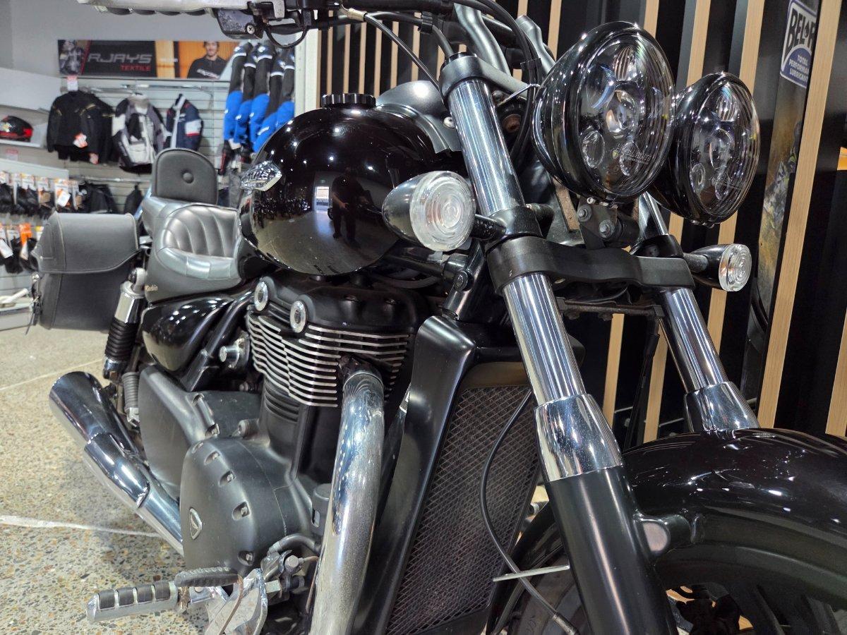 2011 TRIUMPH THUNDERBIRD (ABS) CRUISER