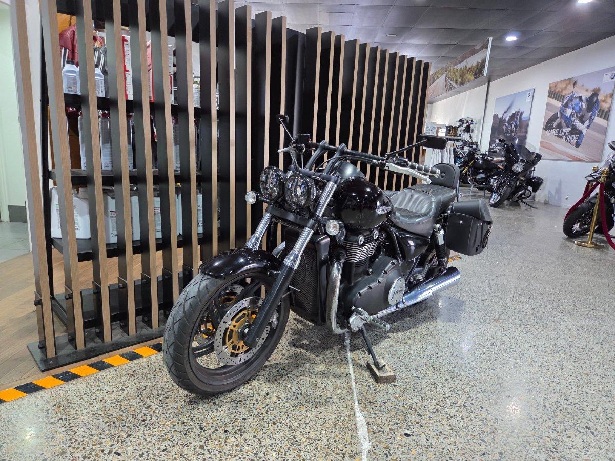 2011 TRIUMPH THUNDERBIRD (ABS) CRUISER