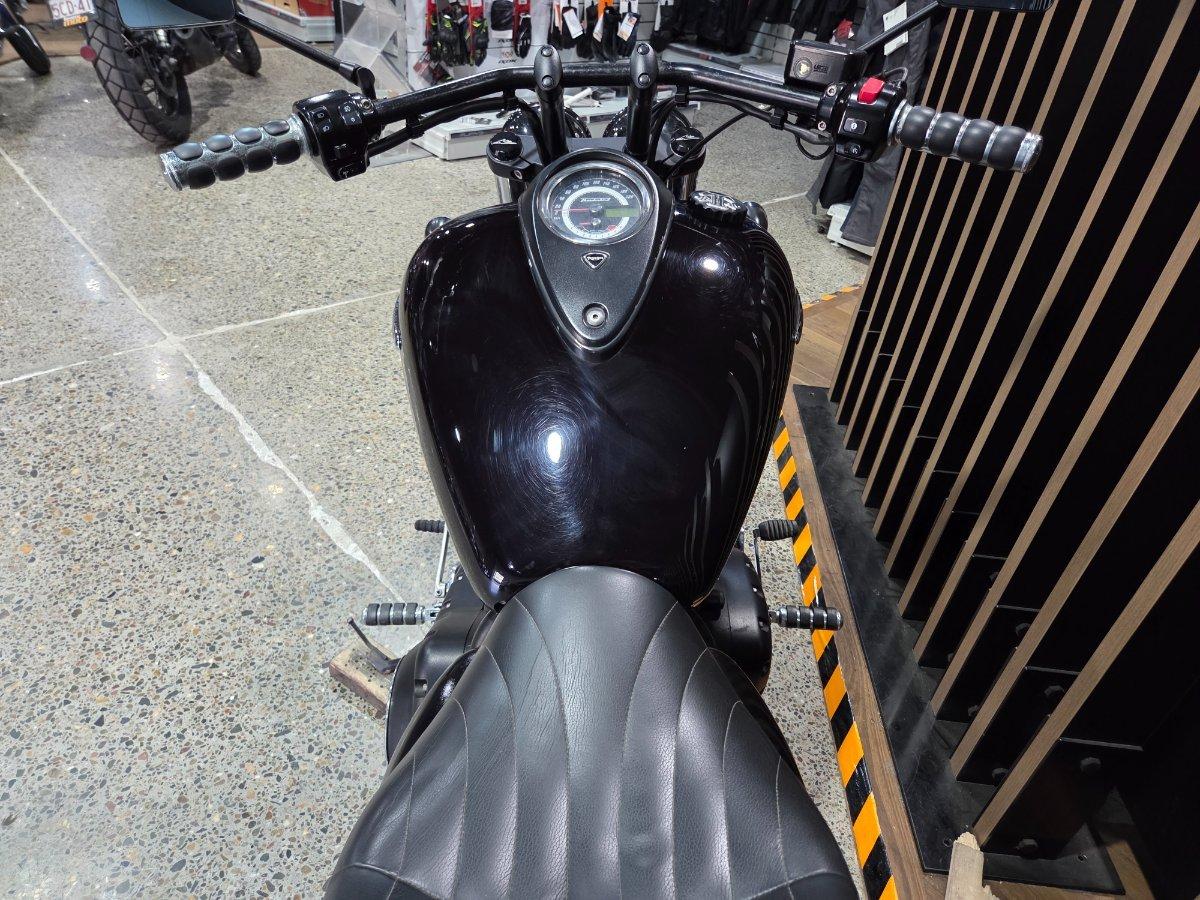 2011 TRIUMPH THUNDERBIRD (ABS) CRUISER