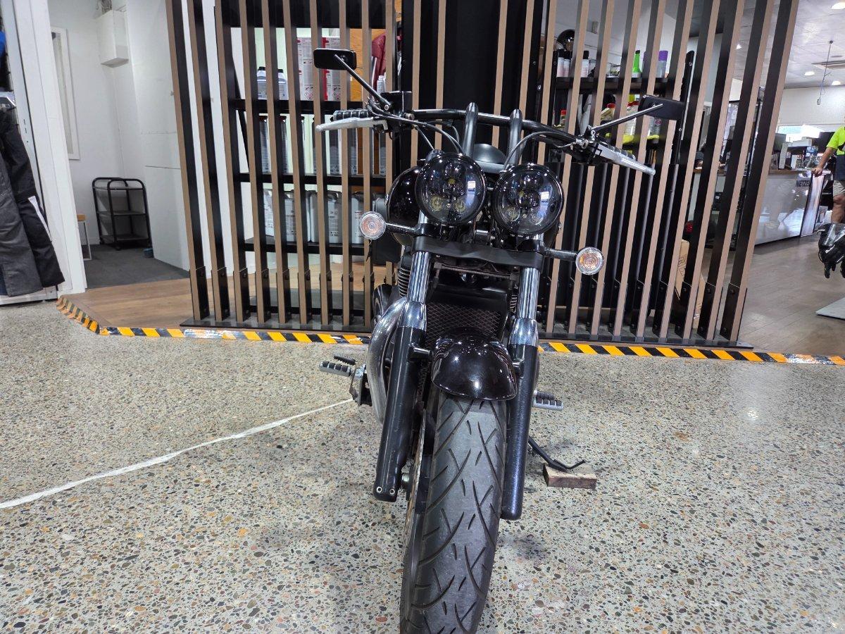 2011 TRIUMPH THUNDERBIRD (ABS) CRUISER