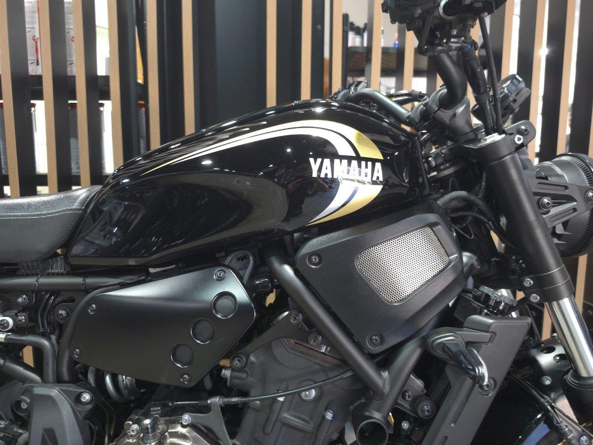 2023 YAMAHA XSR700 ROAD