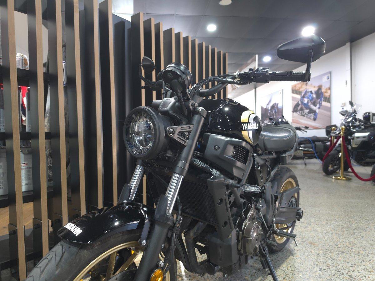 2023 YAMAHA XSR700 ROAD