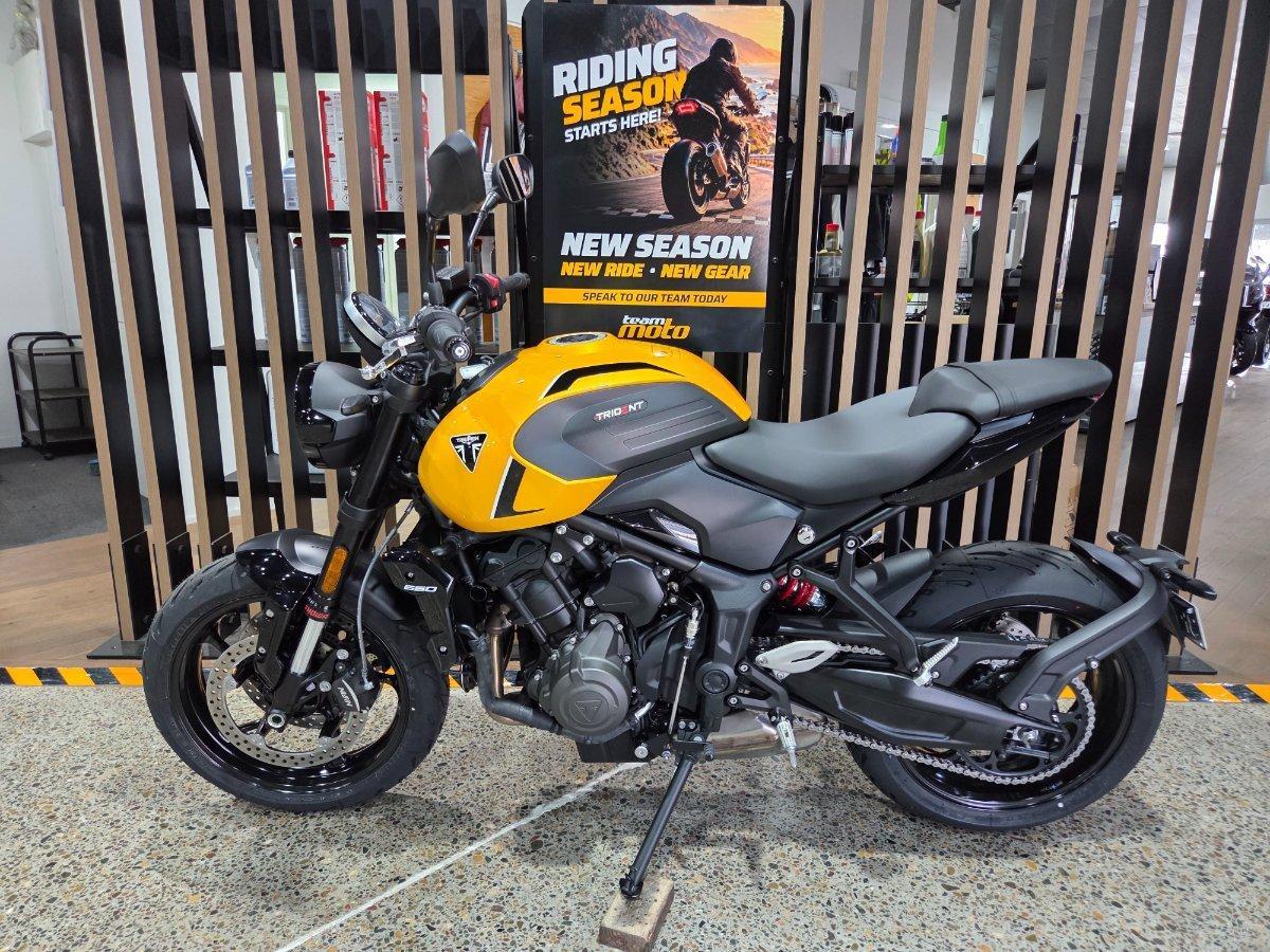 2026 TRIUMPH TRIDENT 660 ROAD