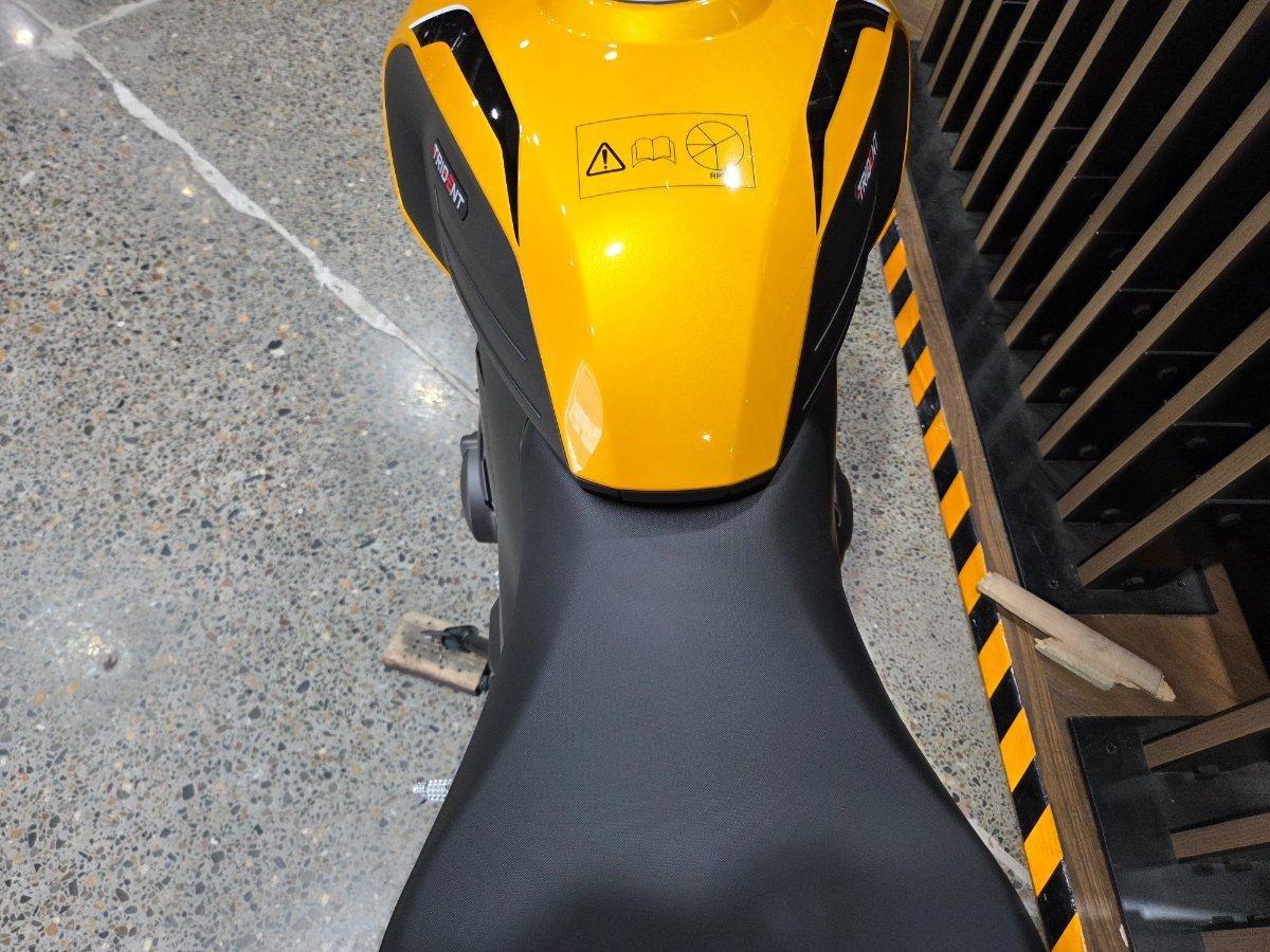 2026 TRIUMPH TRIDENT 660 ROAD