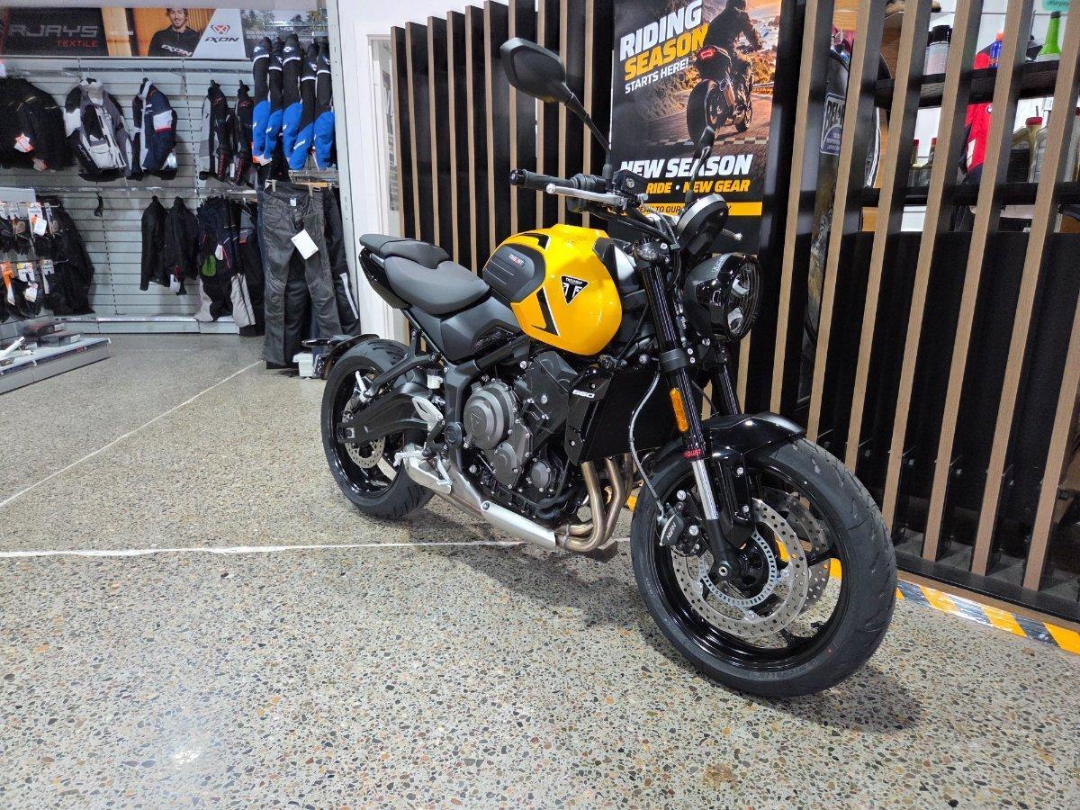 2026 TRIUMPH TRIDENT 660 ROAD