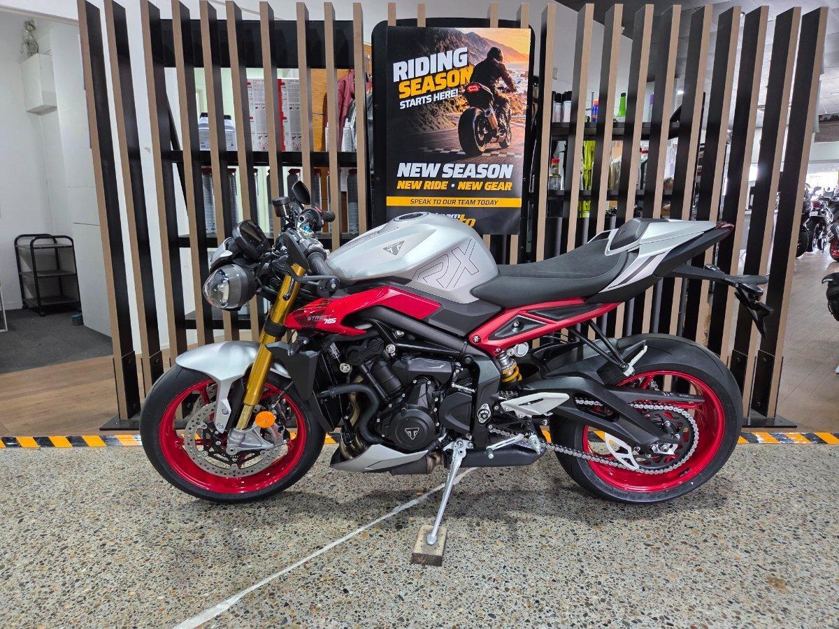 2026 TRIUMPH STREET TRIPLE 765 RX SPORTS