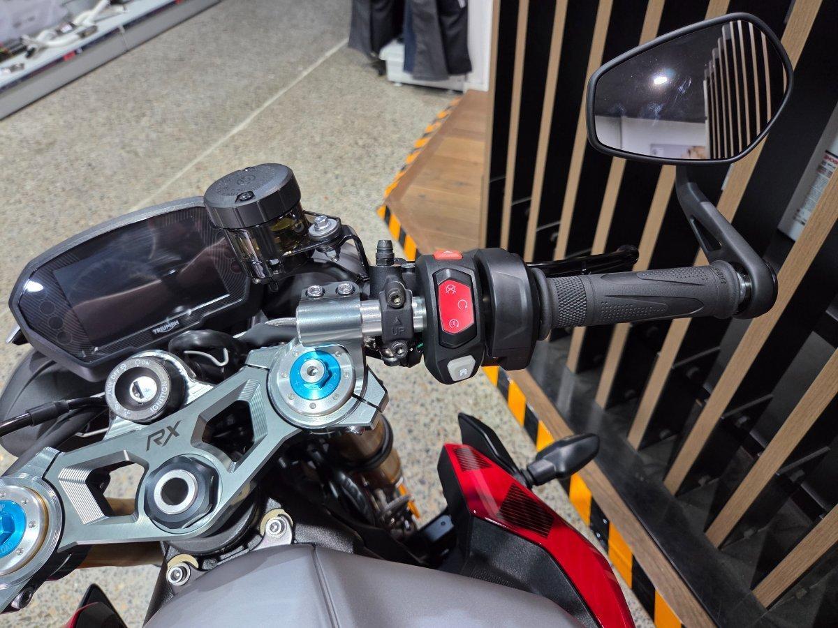 2026 TRIUMPH STREET TRIPLE 765 RX SPORTS