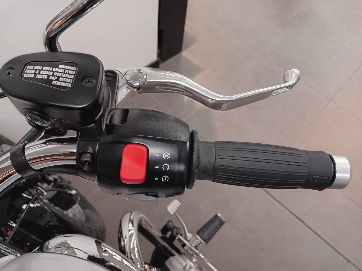 2025 TRIUMPH BONNEVILLE SPEEDMASTER ROAD