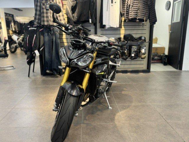 2025 TRIUMPH SPEED TRIPLE 1200 RS ROAD