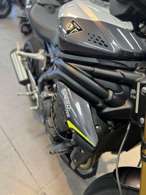 2025 TRIUMPH SPEED TRIPLE 1200 RS ROAD